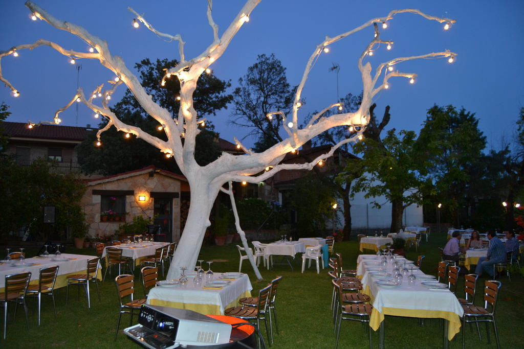 Hostal El Cardenillo Madrigal de la Vera Luaran gambar